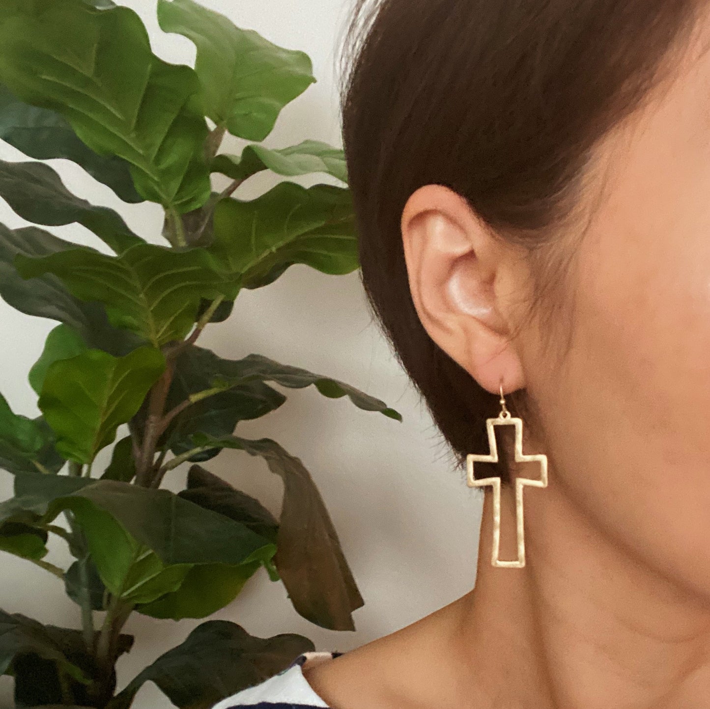 Dangle Cross Outlined Earrings