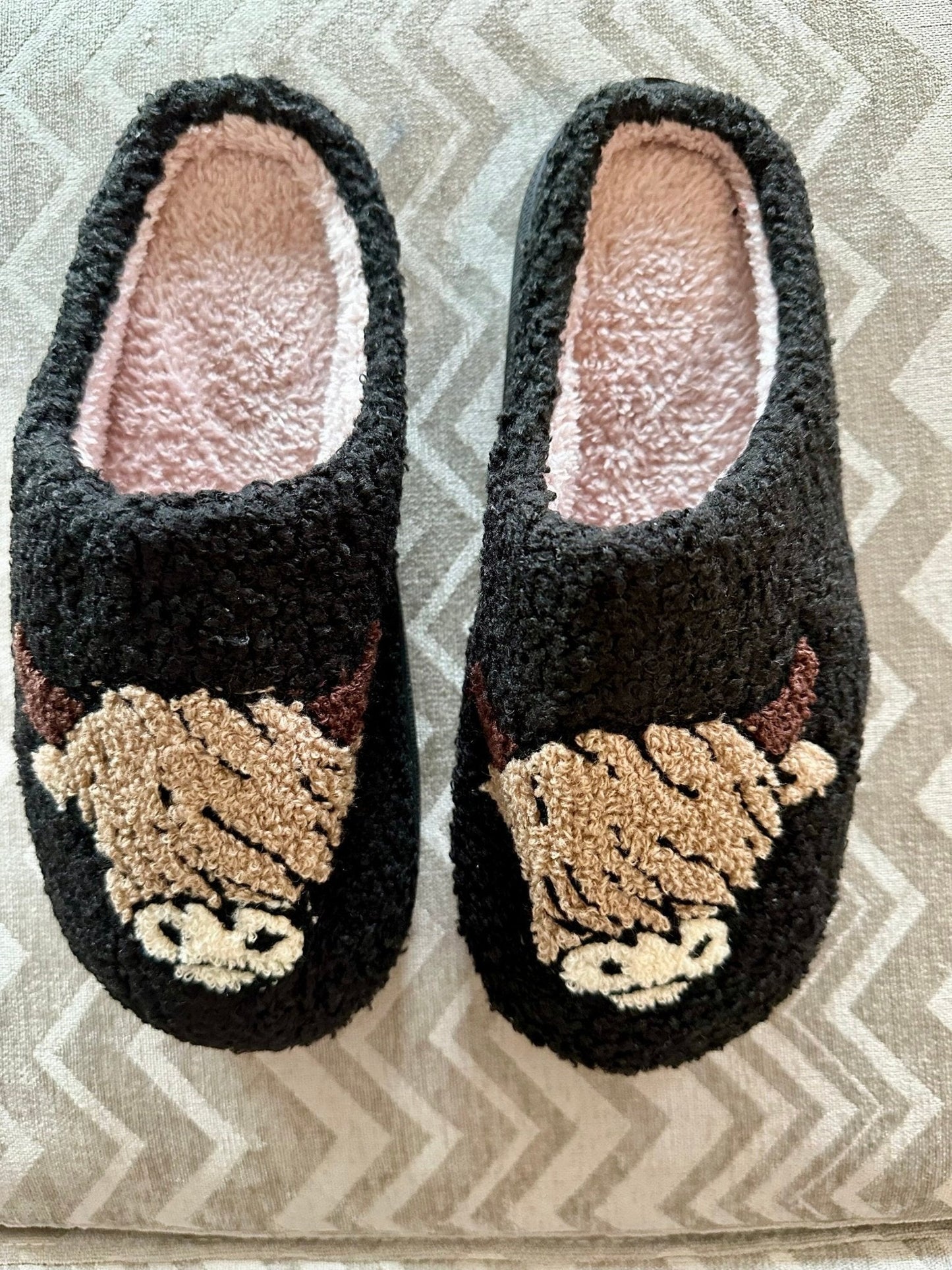 Scottish Highlander Cow Slippers | Fuzzy Cowgirl House Shoes, Gift for Cowgirl,  Dorm Shoes, Highlander Slippers